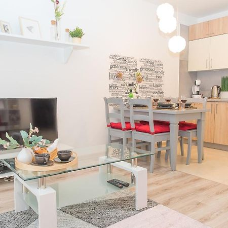 Easy Rent Apartments - Cozy 루블린 외부 사진